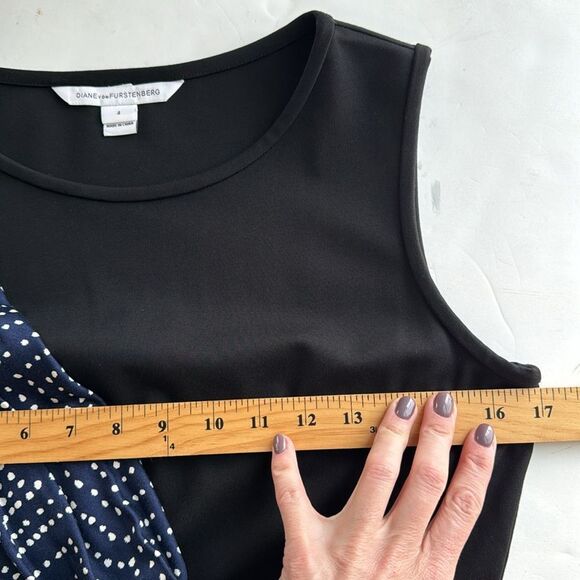 Diane Von Furstenberg Size 4 Dhalia Batik Midnight Faux Wrap Side-Tie Dress Silk - Picture 15 of 16